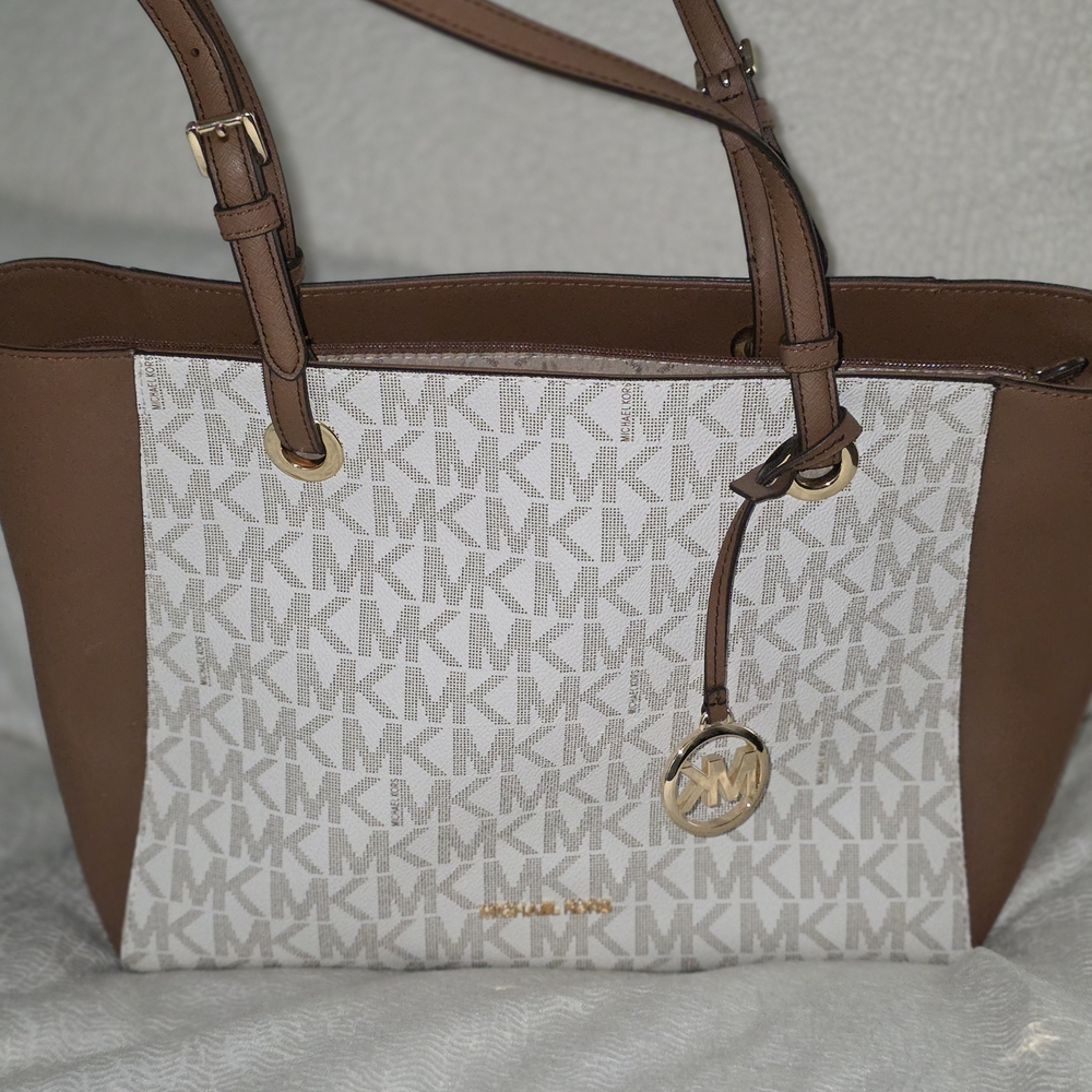 Michael Kors Tan and Cream Signature Tote
